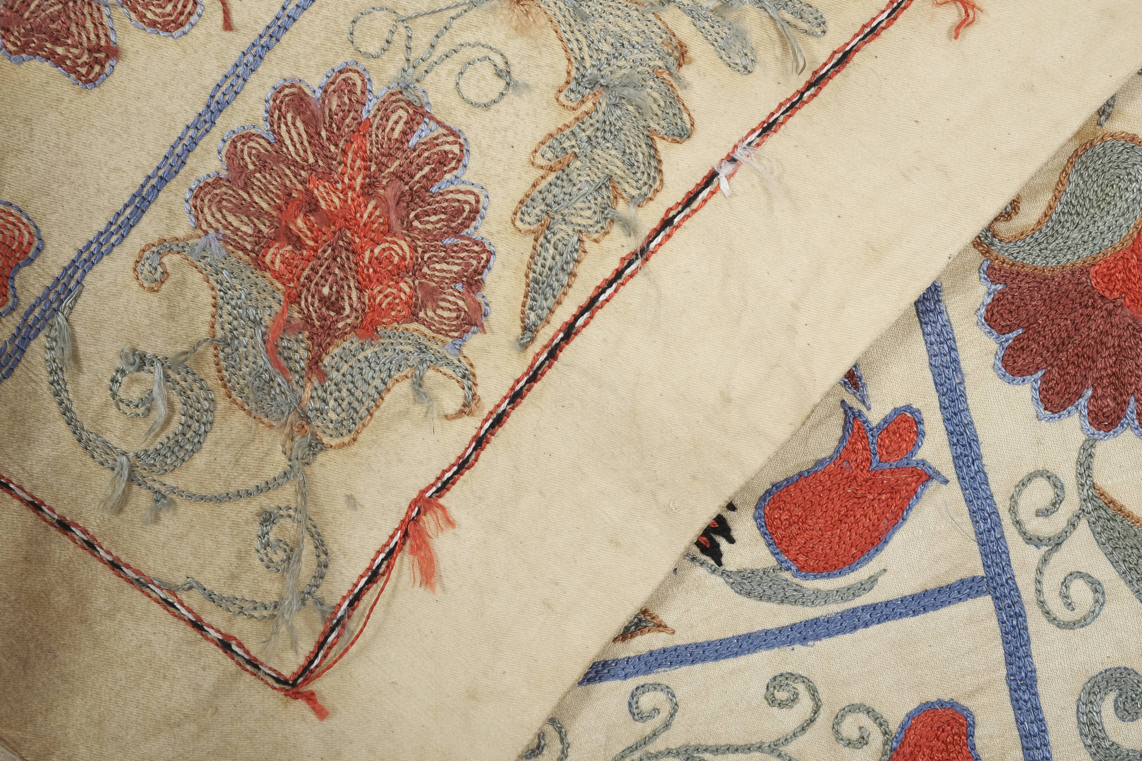 Suzani tapestry 56x216 cm