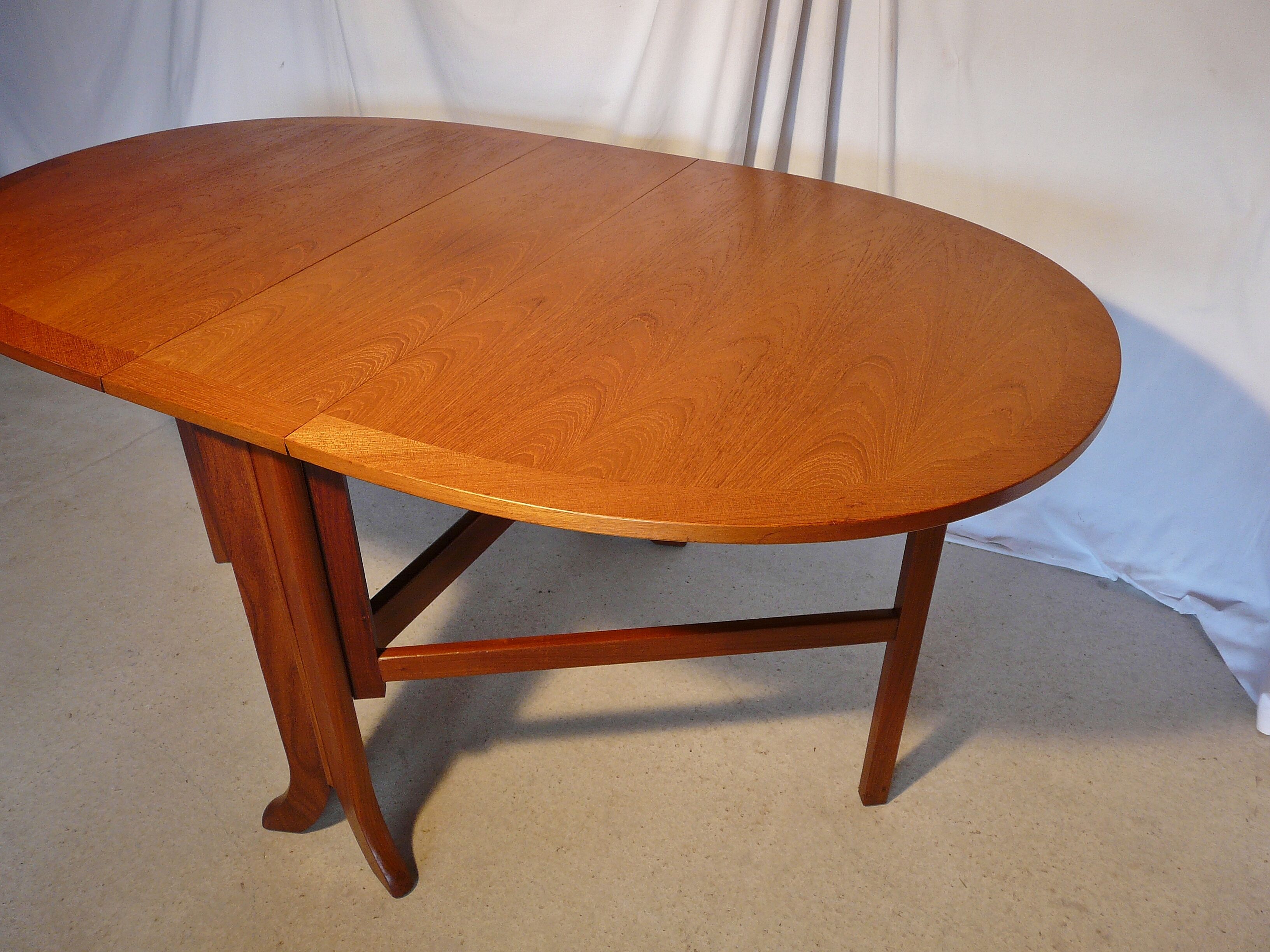 Scandinavian Nathan teak folding table