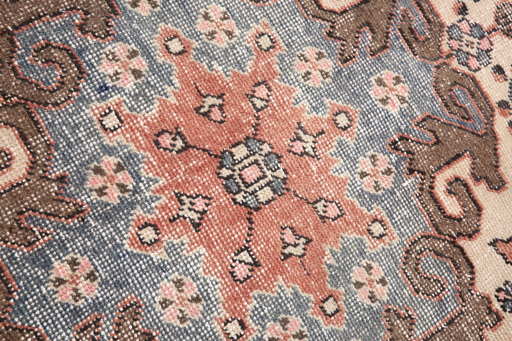 4x7 red & beige vintage rug, 122x207cm