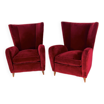 Paire de fauteuils du milieu du siècle en velours rouge à la manière de Gio Ponti. Italie années 1950