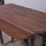 Table 6 feet with two extensions in Cherry