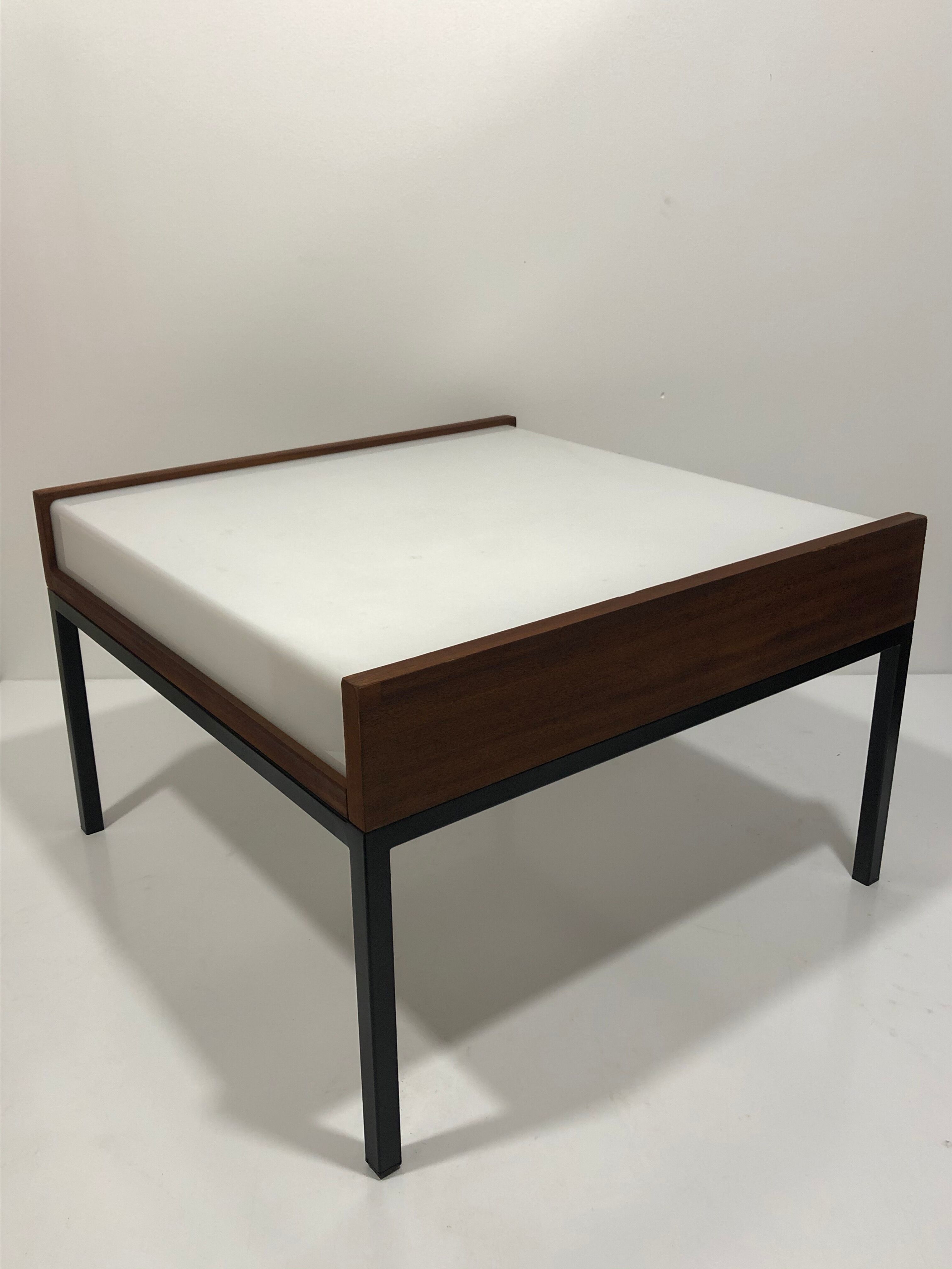 Table basse éclairante / lumineuse louis baillon vintage