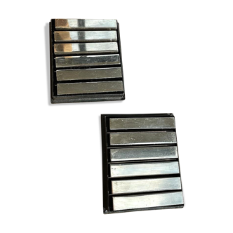 Set of 12 metal knife holders