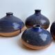 Lot de 4 petits vases en grès vernissés violets années 70
