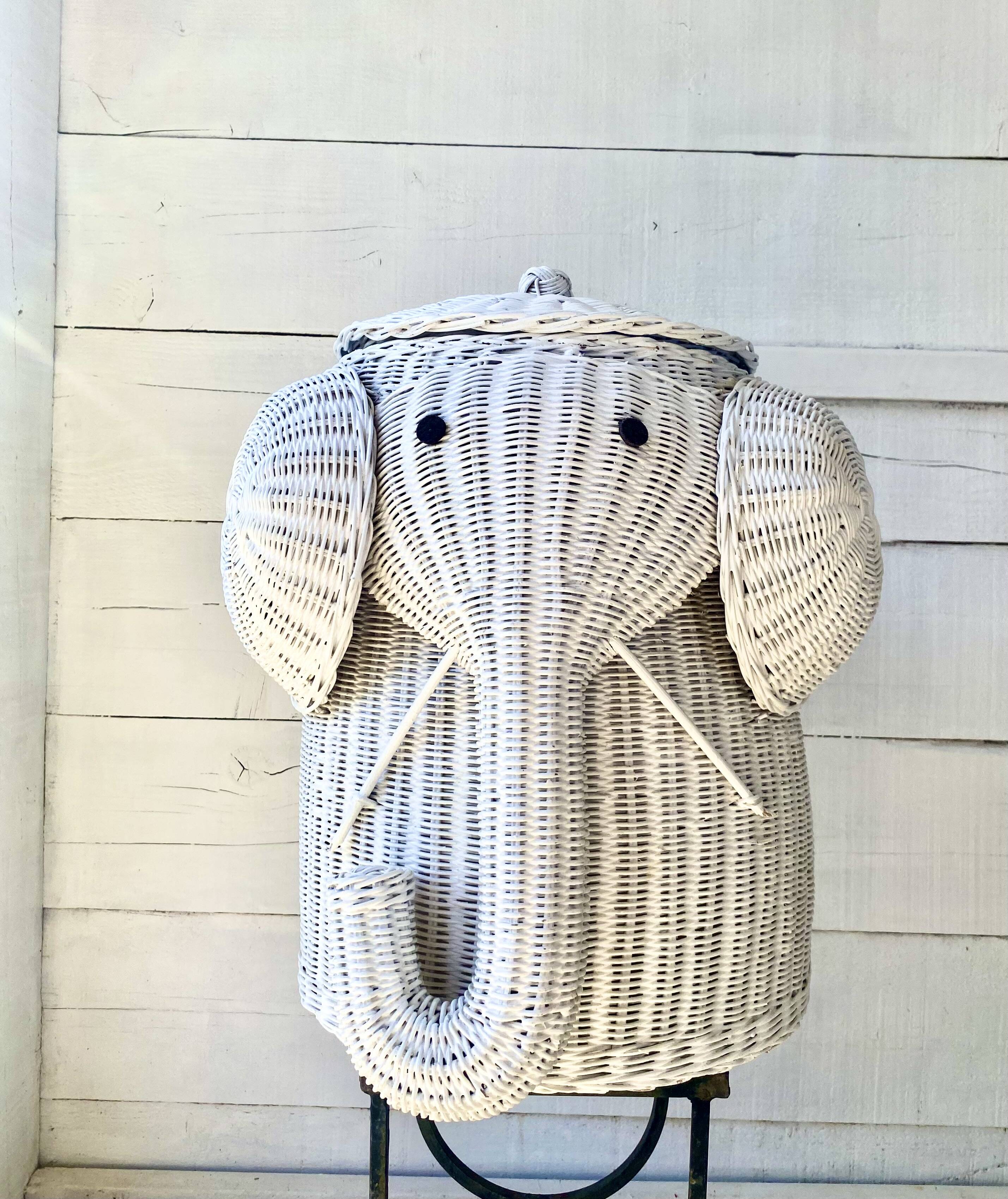 Zoomorphic straw basket