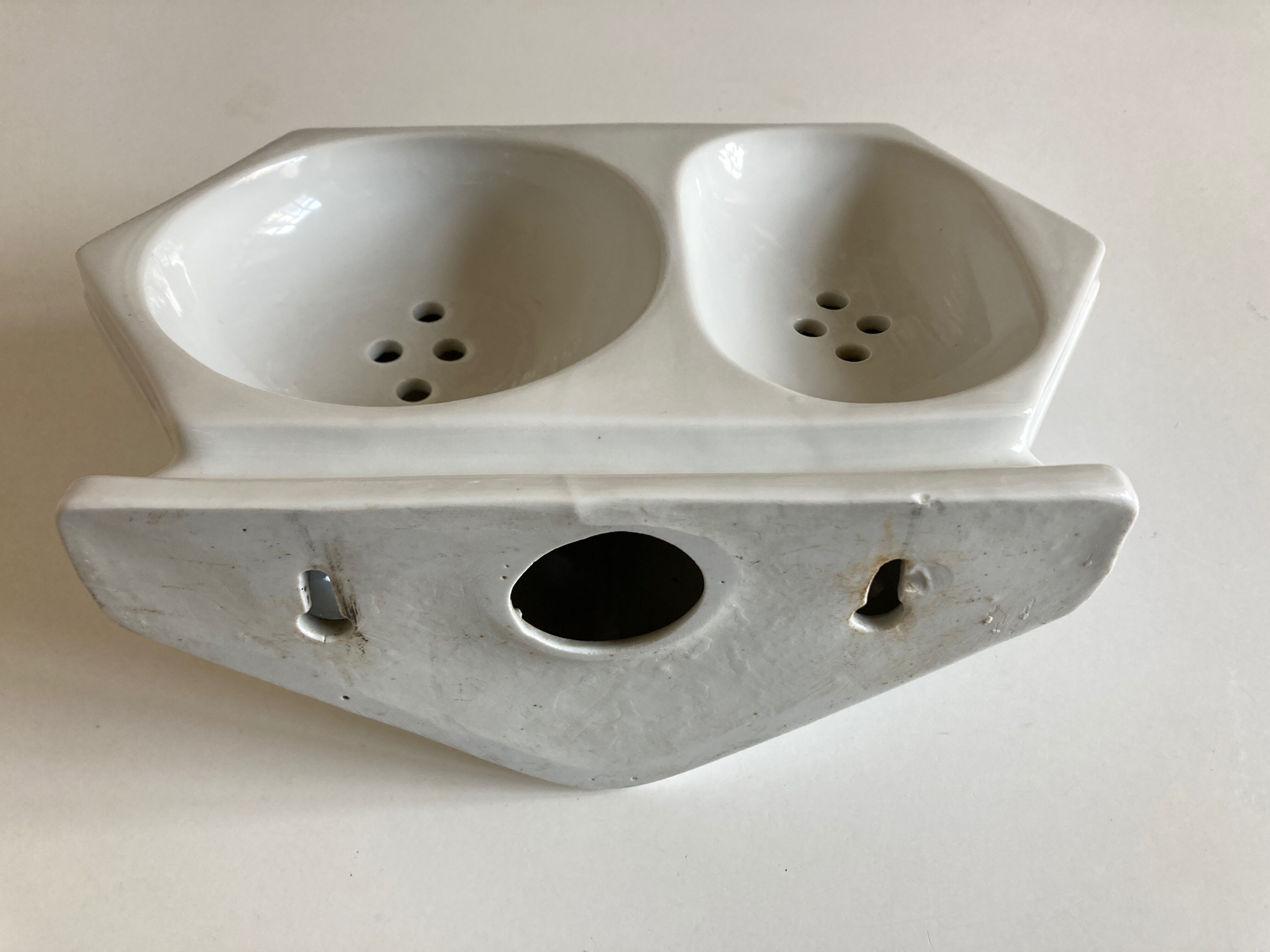 Bathroom shelf soap holder wall 19th