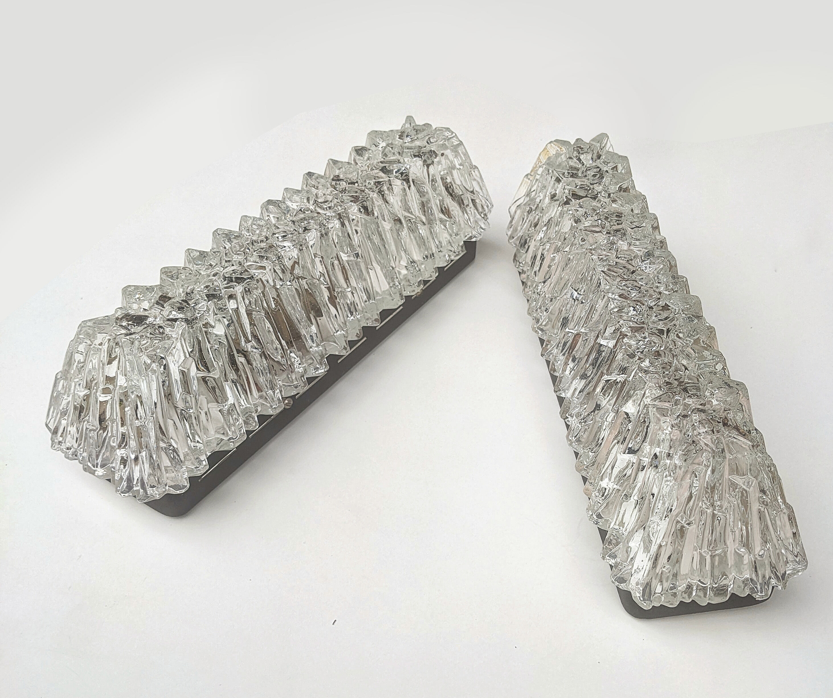 Pair of vertical wall lamps