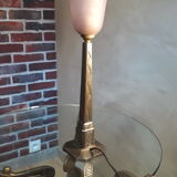 Lampe fonte d'acier 1920  signé de la maison Brousseval  et tulipe muller et frere non signe