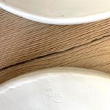 Set of two speckled porcelain plates