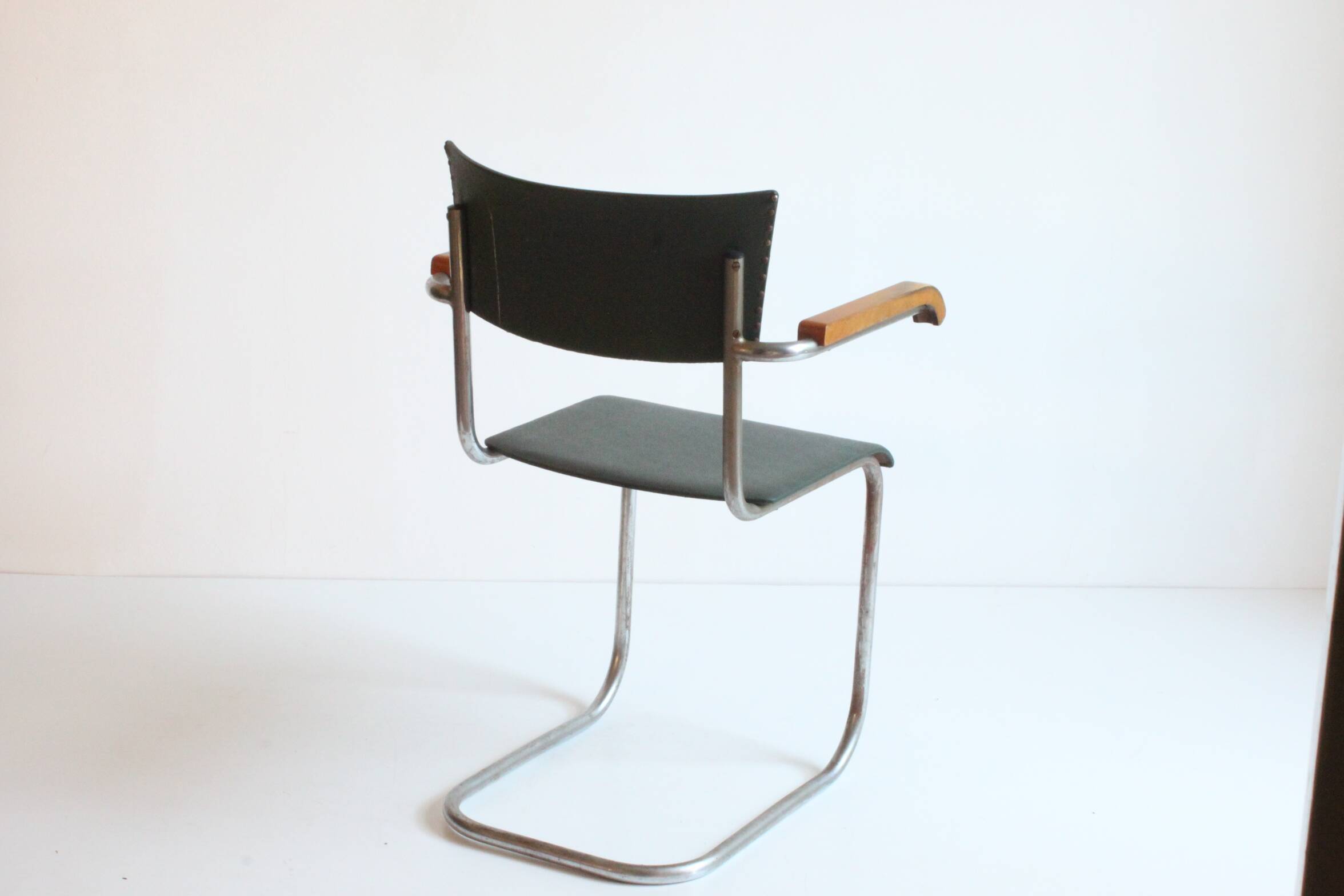 Art deco tubular Armchairs, 1930s set of two