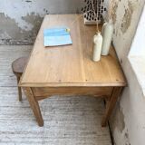 Oak desk with spindle legs, 1950s
