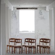 Set of 6 "Razorblade" dining chairs by Henning Kjærnulf in oak and mohair, 1960s.