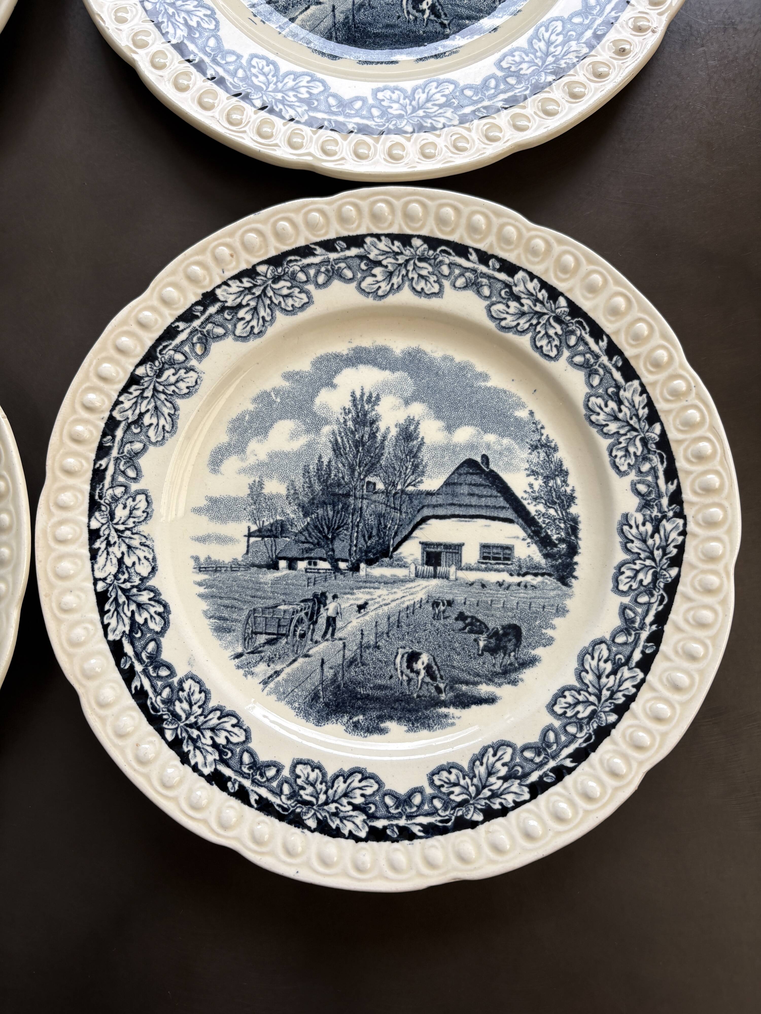 Lot de 6 assiettes à dessert anciennes