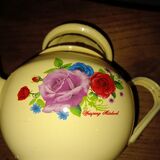 Enameled teapot and sugar bowl