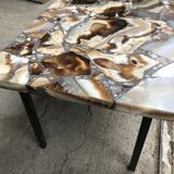 1970 coffee table in polished Madagascar aragonite