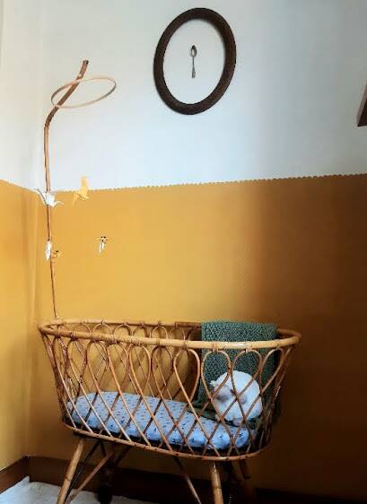 Rattan swan neck cradle circa 1960
