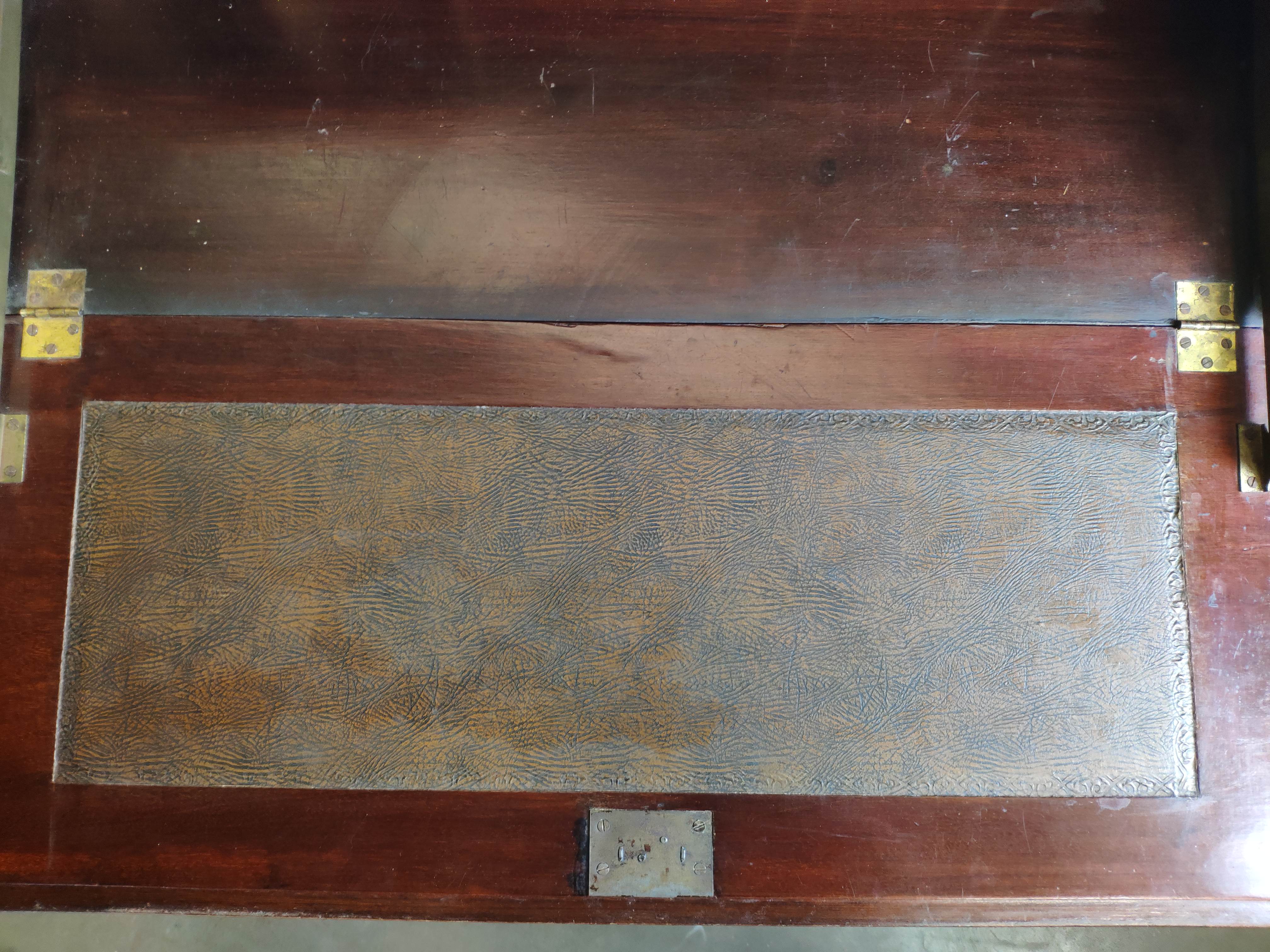 Secretary English chippendale in mahogany, 19th