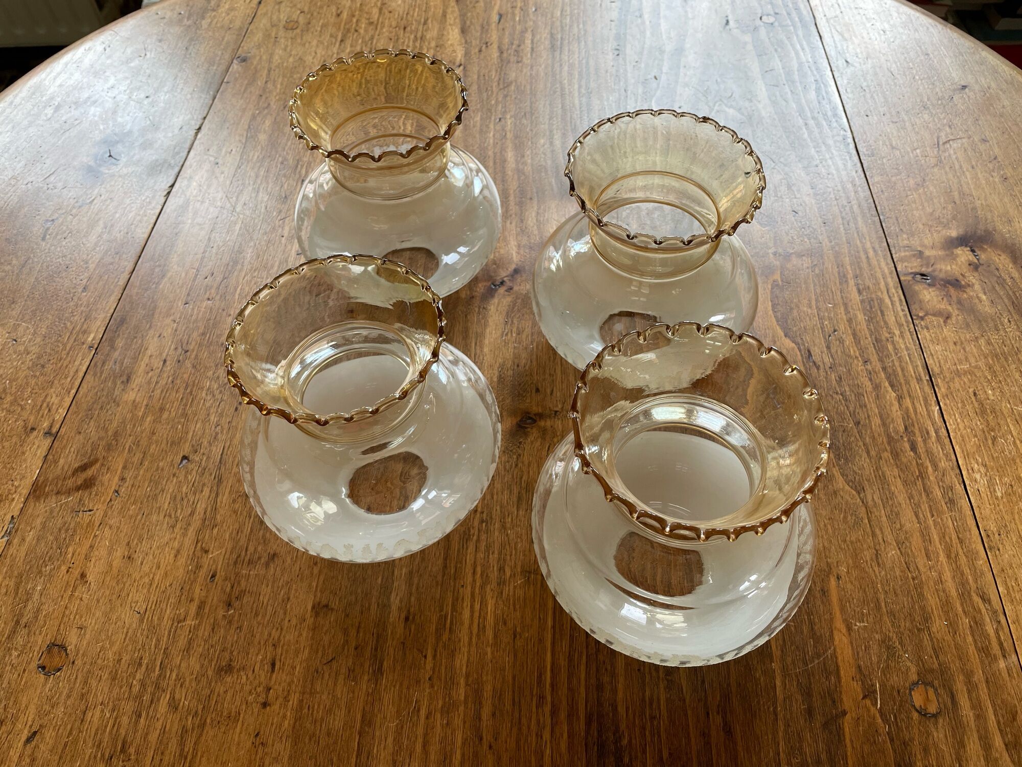 Set of 4 globes of glass lampshades, old, vintage