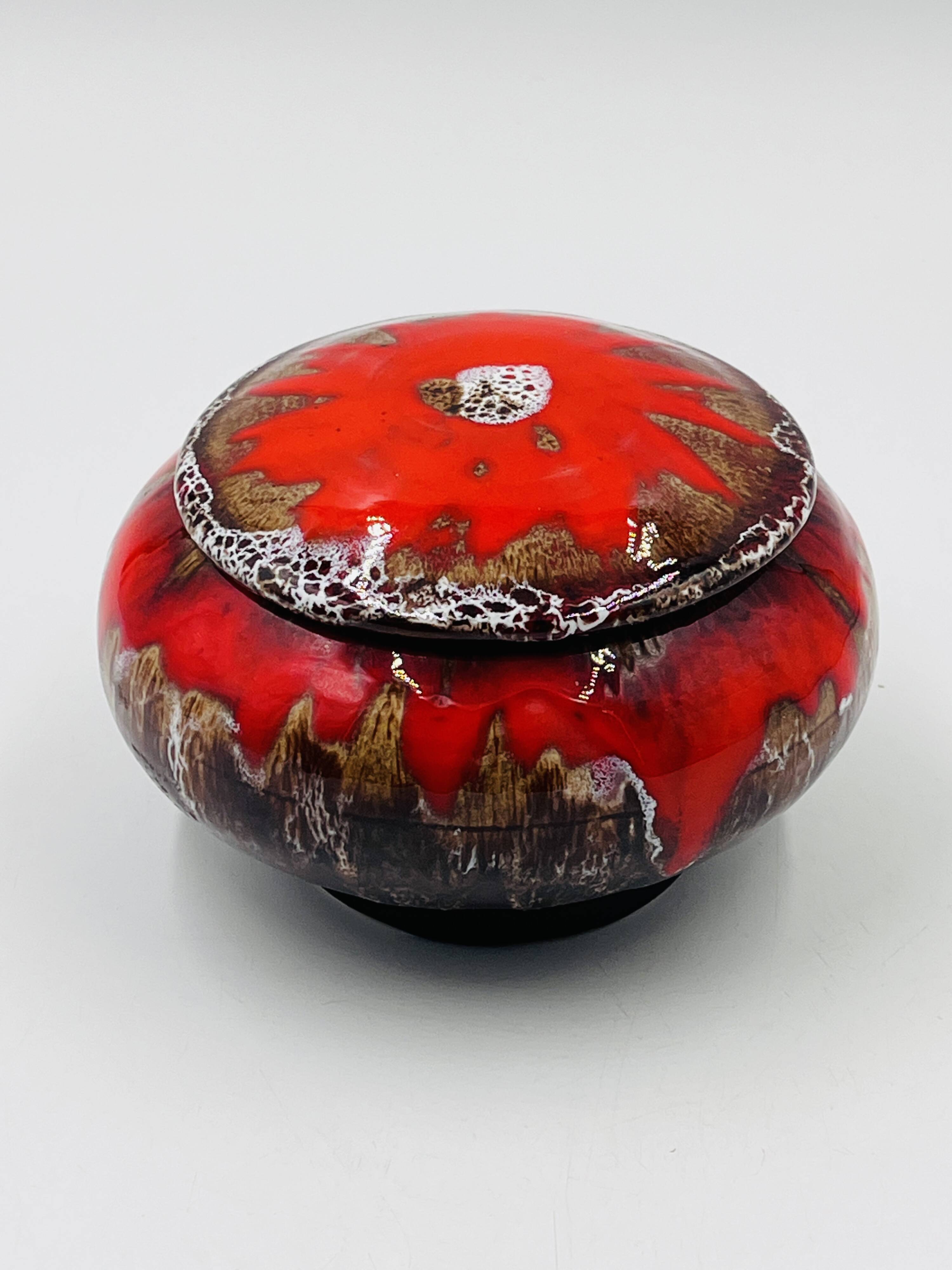 Vallauris red candy dish