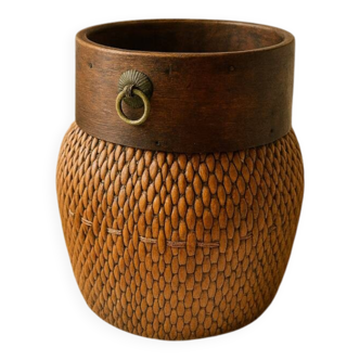 Early 20th century Chinese grain basket made of woven willow