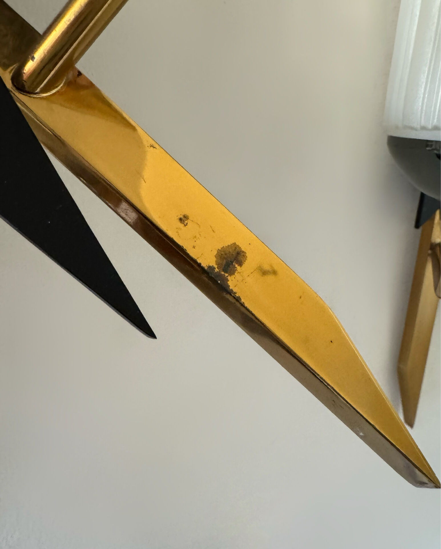 Appliques Arlus en laiton et Bakelite, années 60