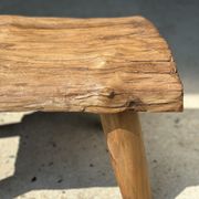 Table d'appoint ou tabouret en teck blond quadripode H:30 L43 l27