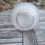 Vintage chandelier - Opaque glass globe and gold - 1950