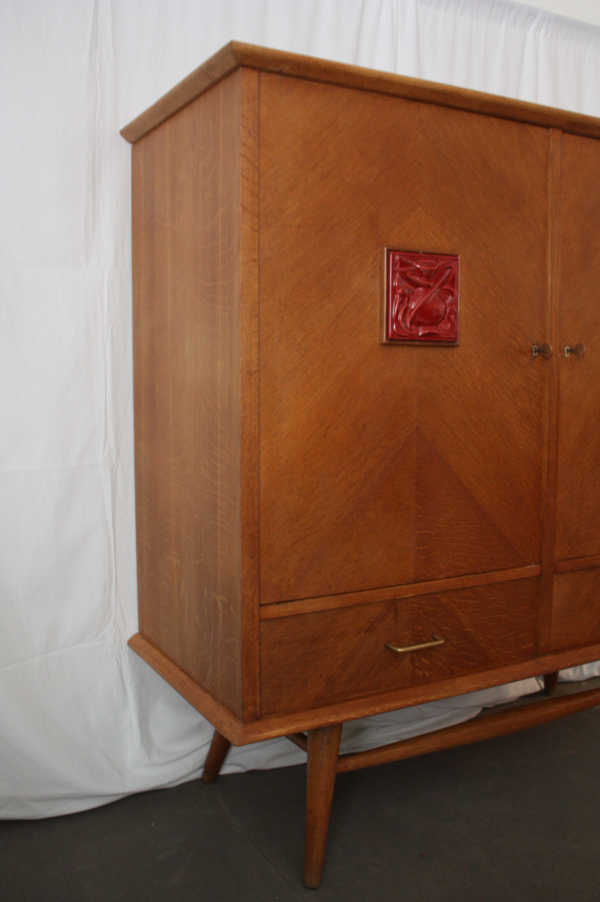 Vintage oak buffet and ceramic 1950