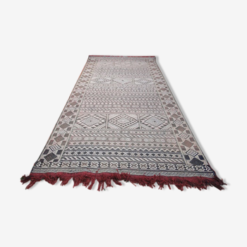 Carpet kilim 315 x 151 cm