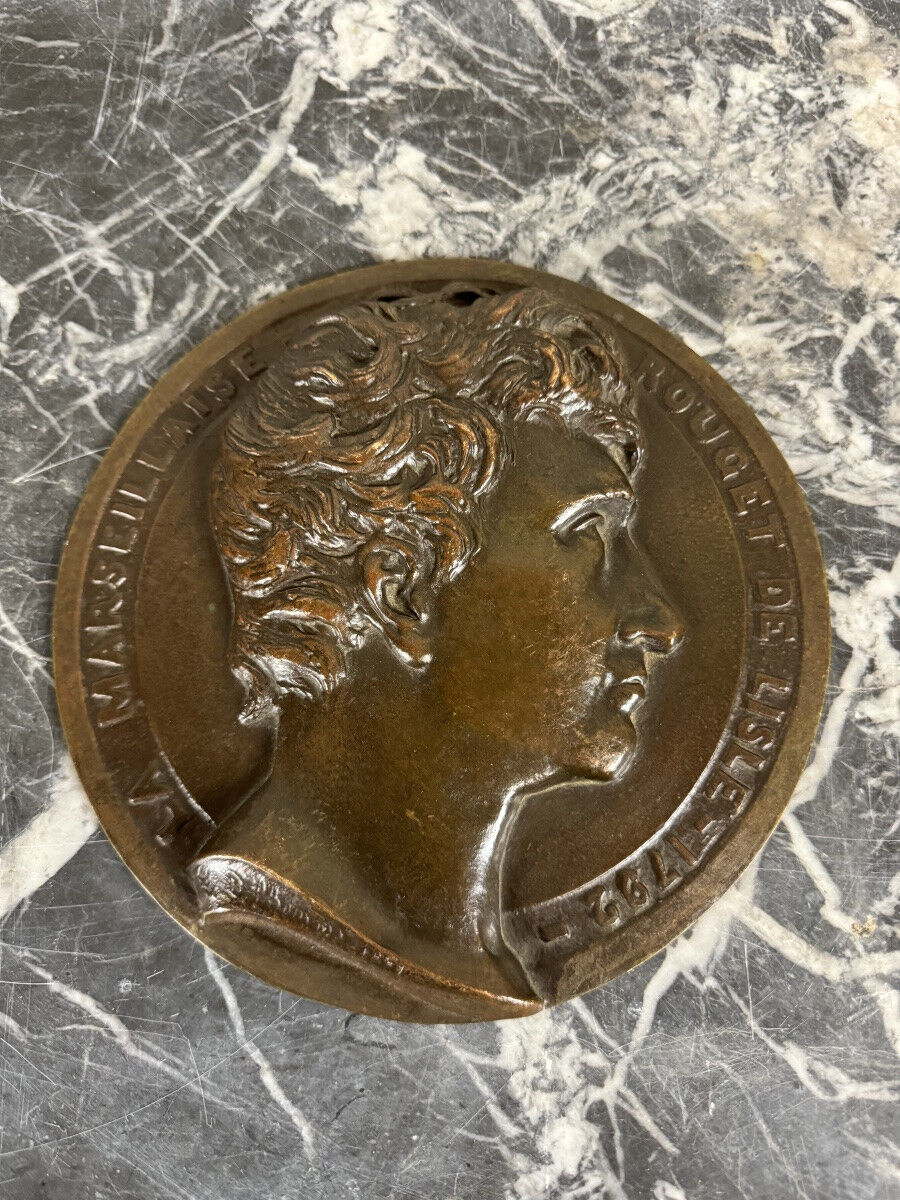 Pair of bronze medallions, Rouget de Lille and J.J. Rousseau