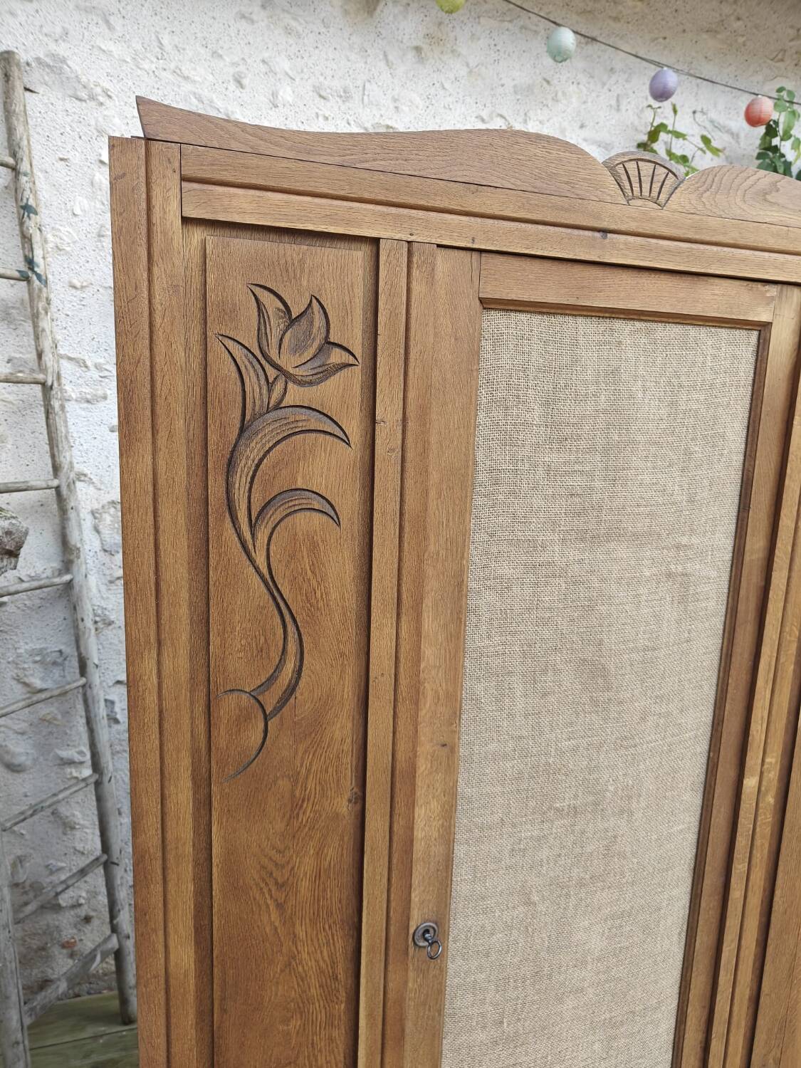 Art Deco cabinet