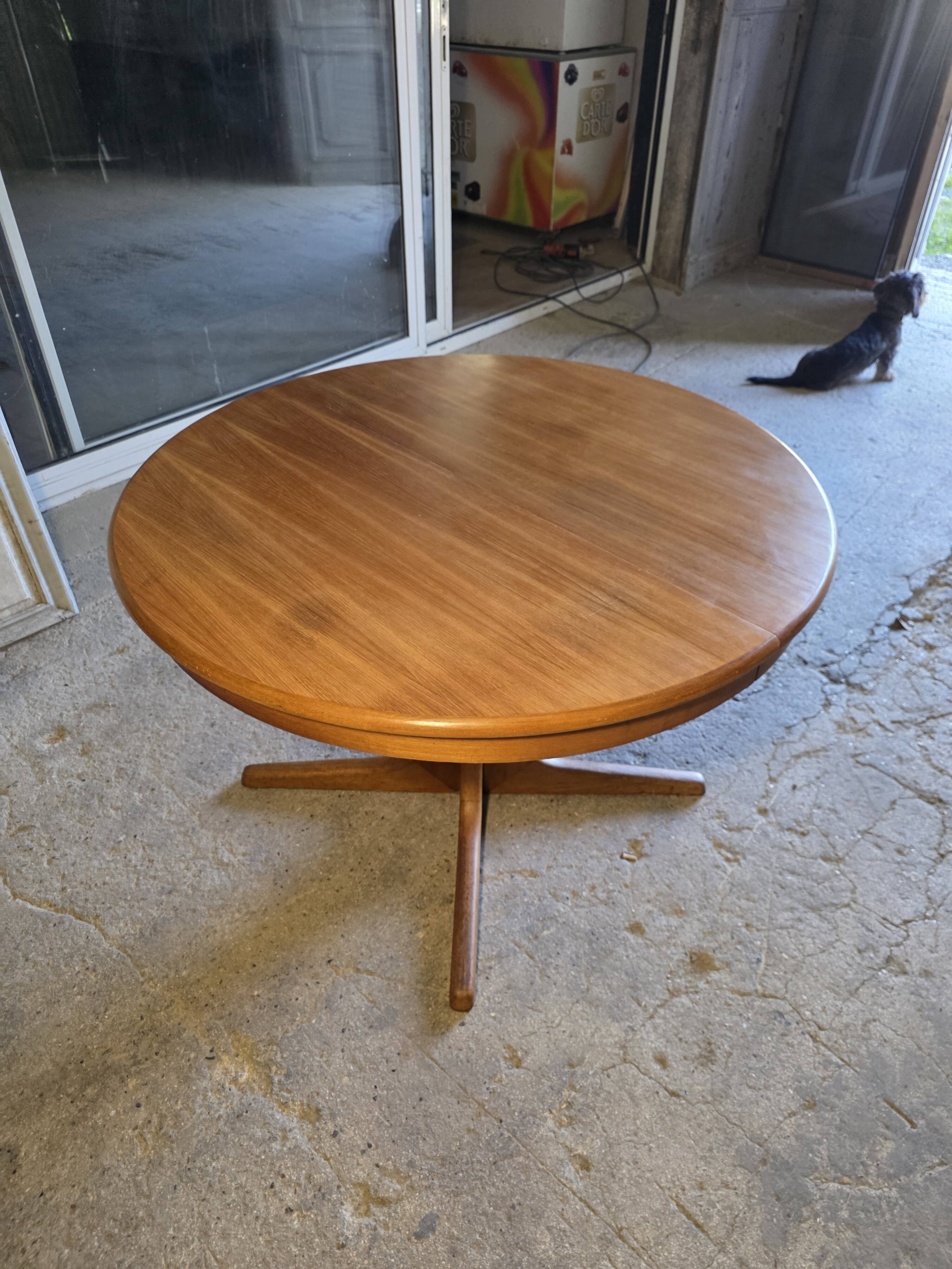 Table extensible Baumann en teck des années 60, (2 rallonges)