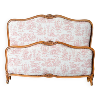 Pink Jouy bed