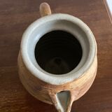 Sandstone pitcher Pottery of the Columbiar