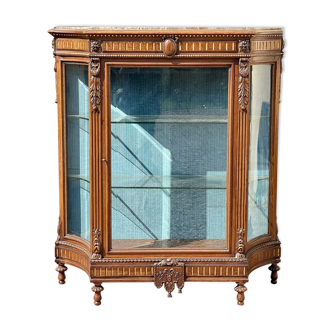 Showcase in walnut Louis XVI Style