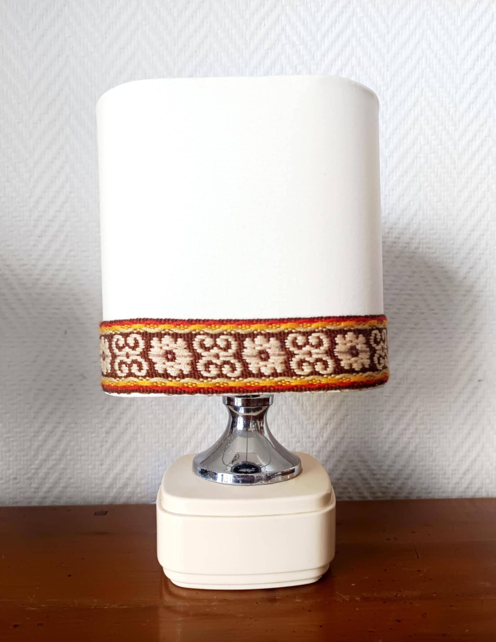 Pair of vintage 1970s lamps