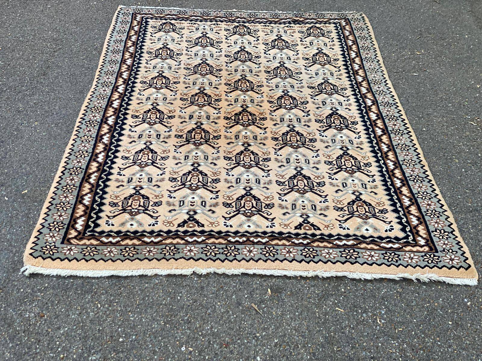 Tapis persan en laine noué à la main 150x250cm