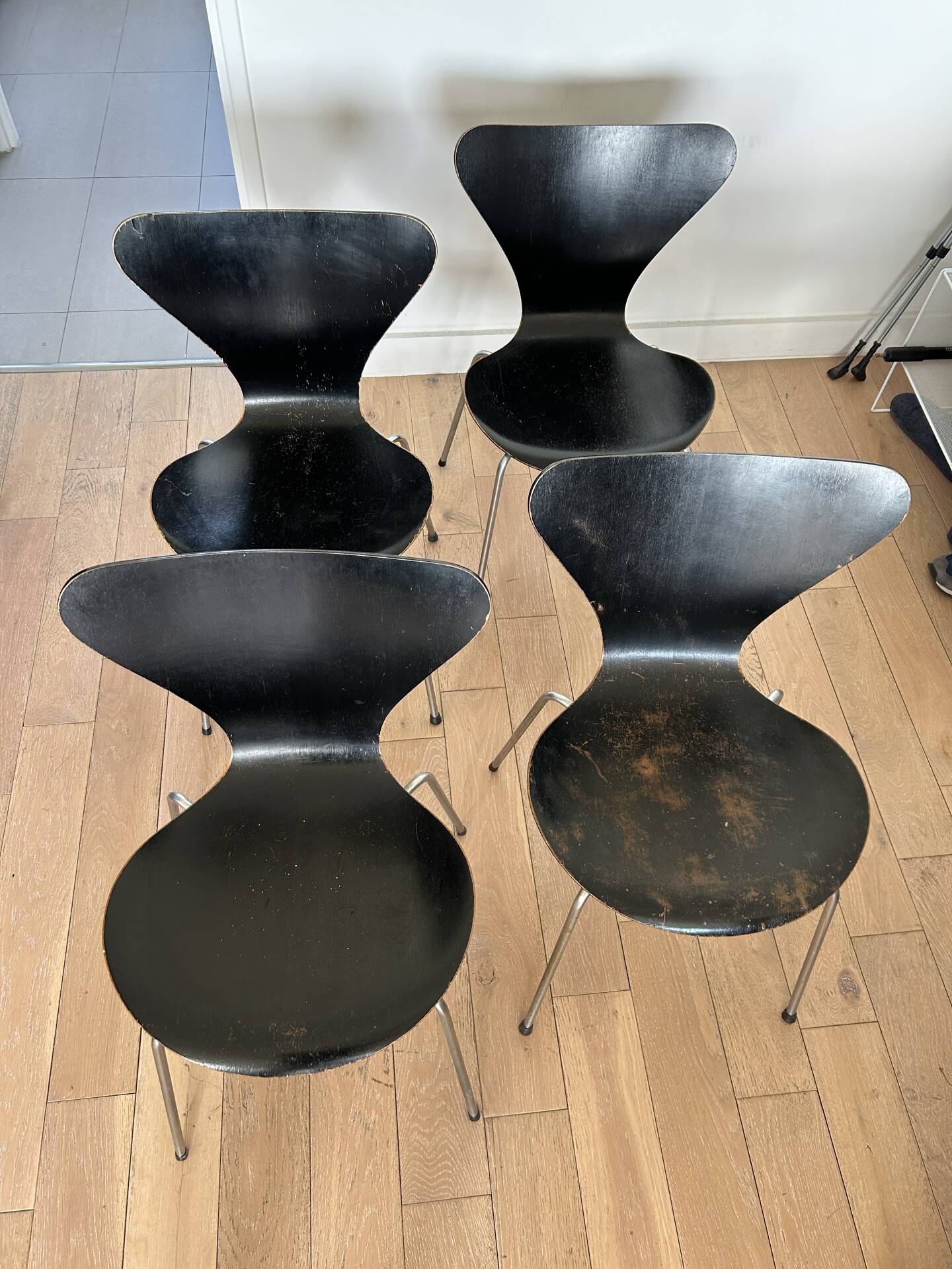 4 chaises modéle 3107 par Arne Jacobsen