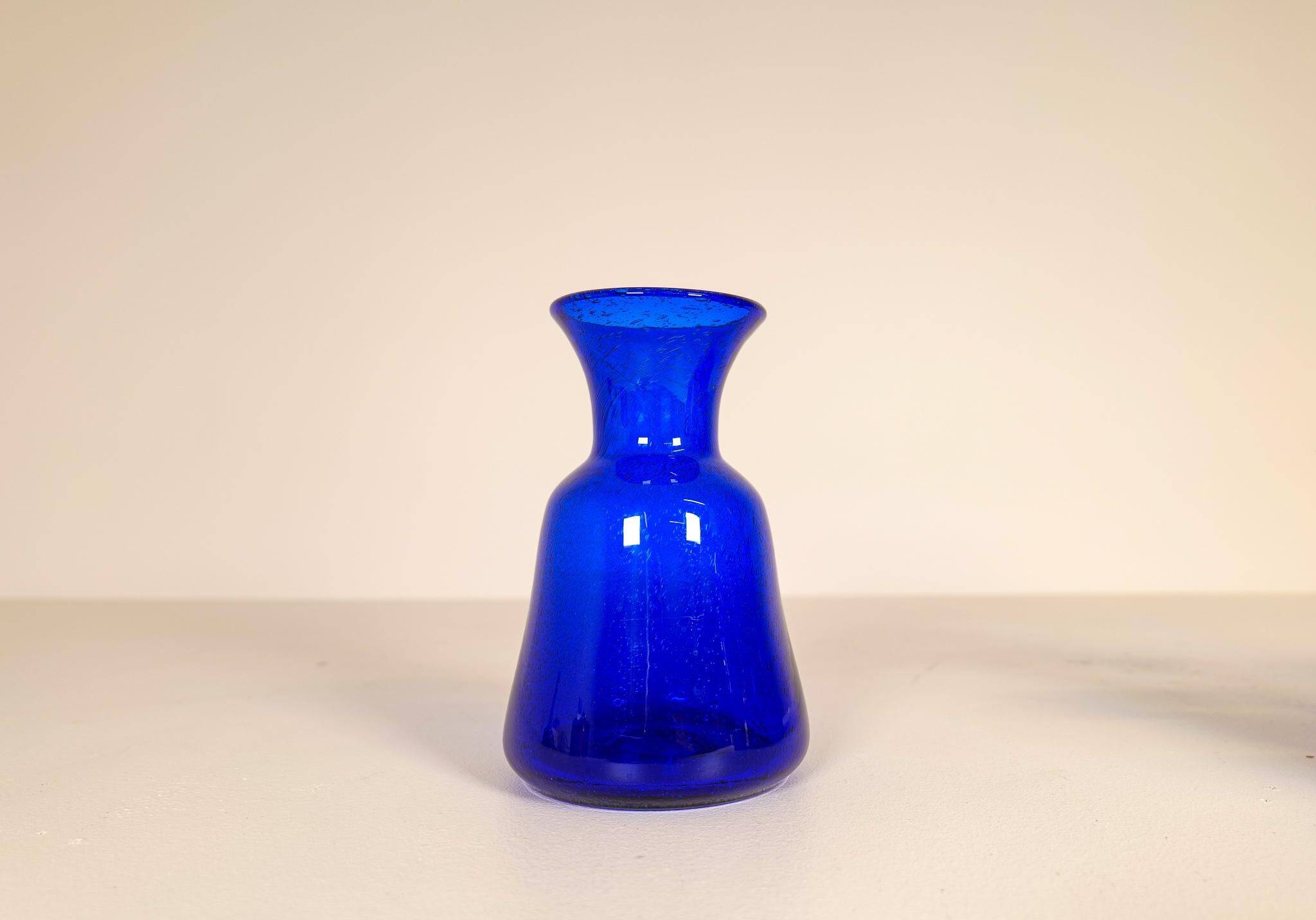 Midcentury collection of eight blue vases by Erik Höglund, Sweden, 1960s.