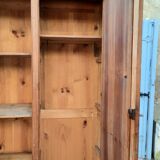 Armoire parisienne