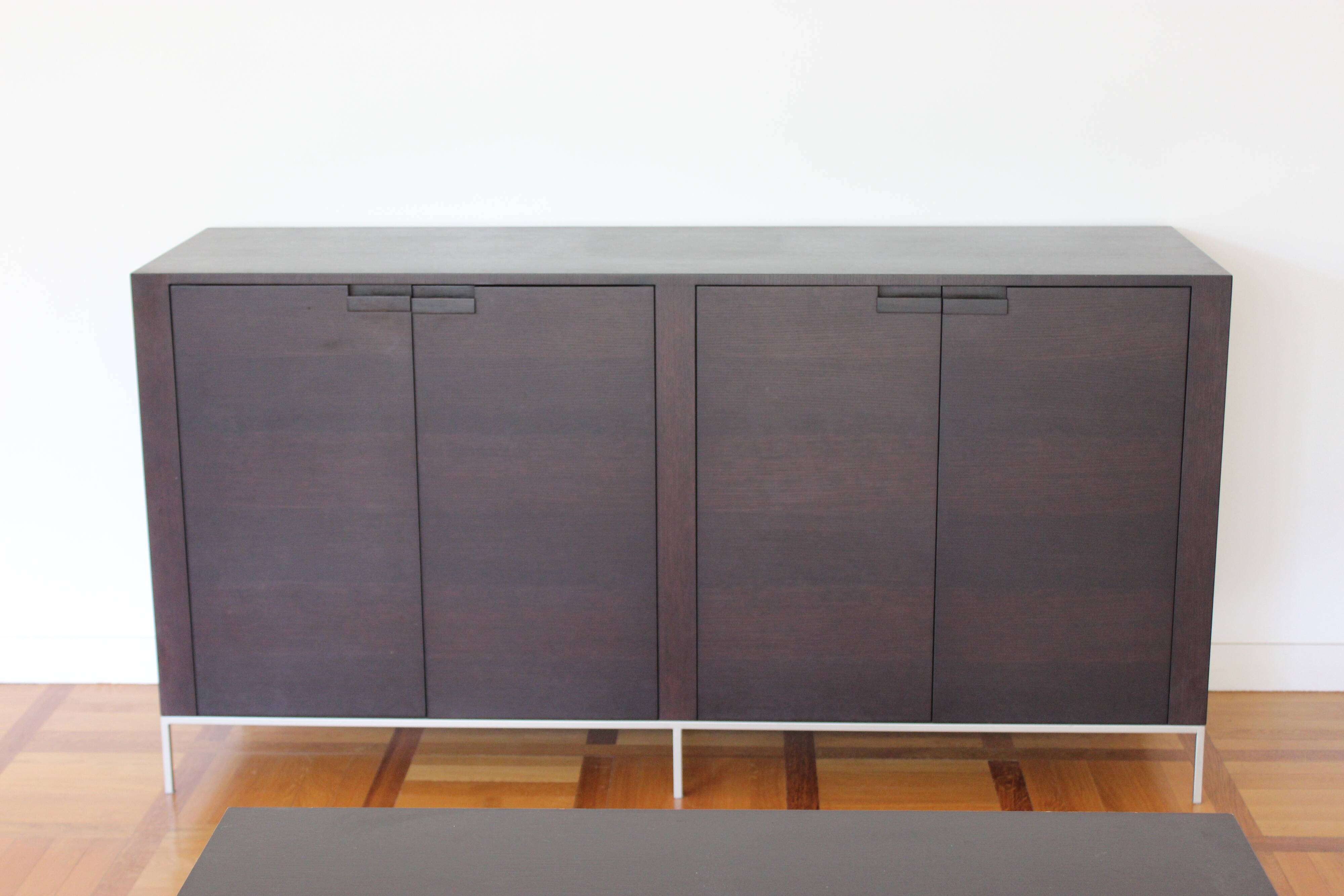 B&B Italia Maxalto - buffet TITANES 9942, Apta Collection - designer: Antonio Citterio