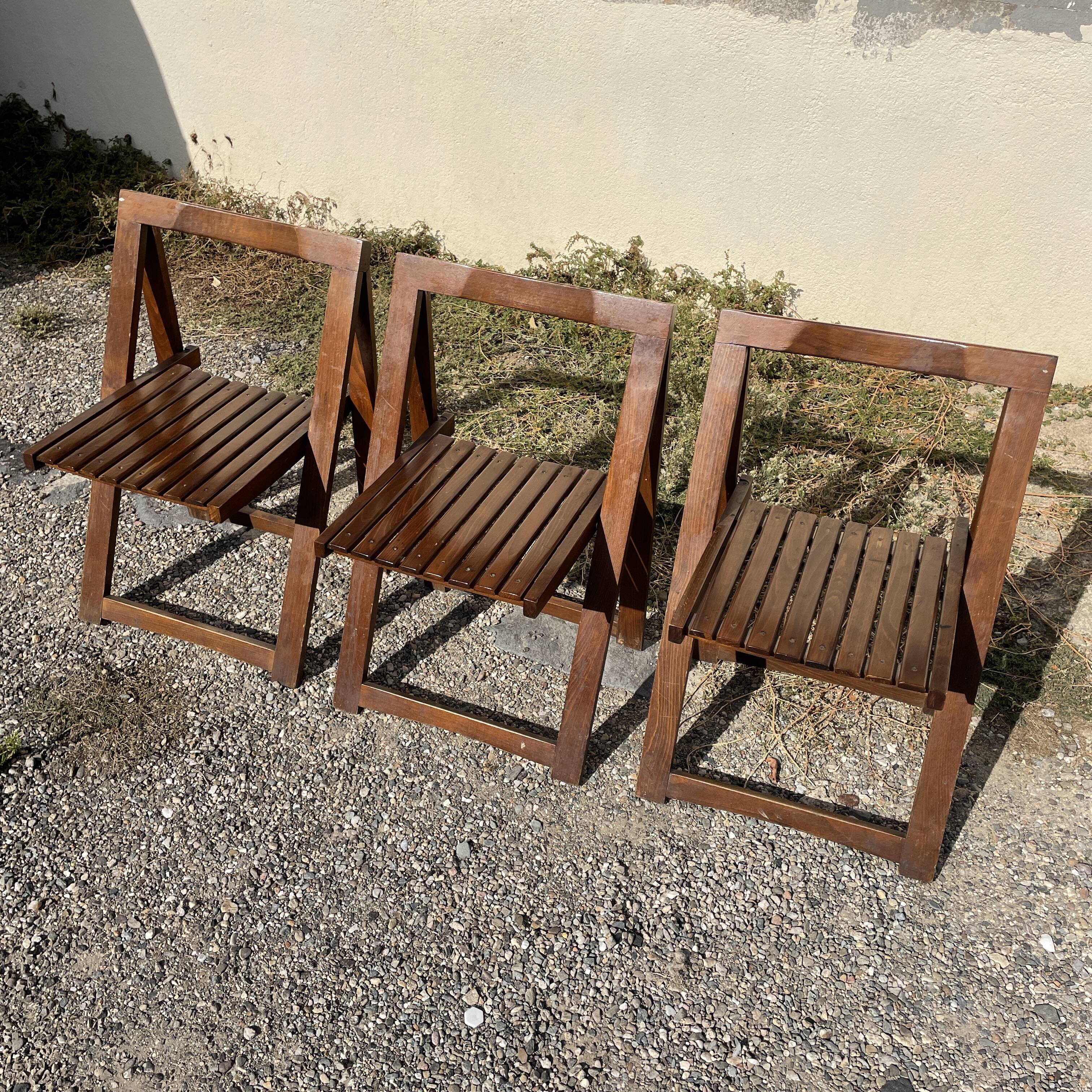 Set of 3 design folding chairs