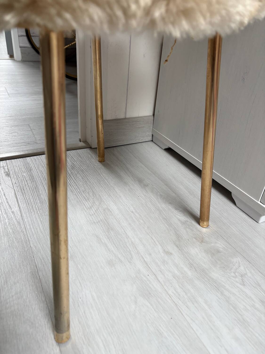 Pair of vintage chairs in beige Dralon® and gold metal.