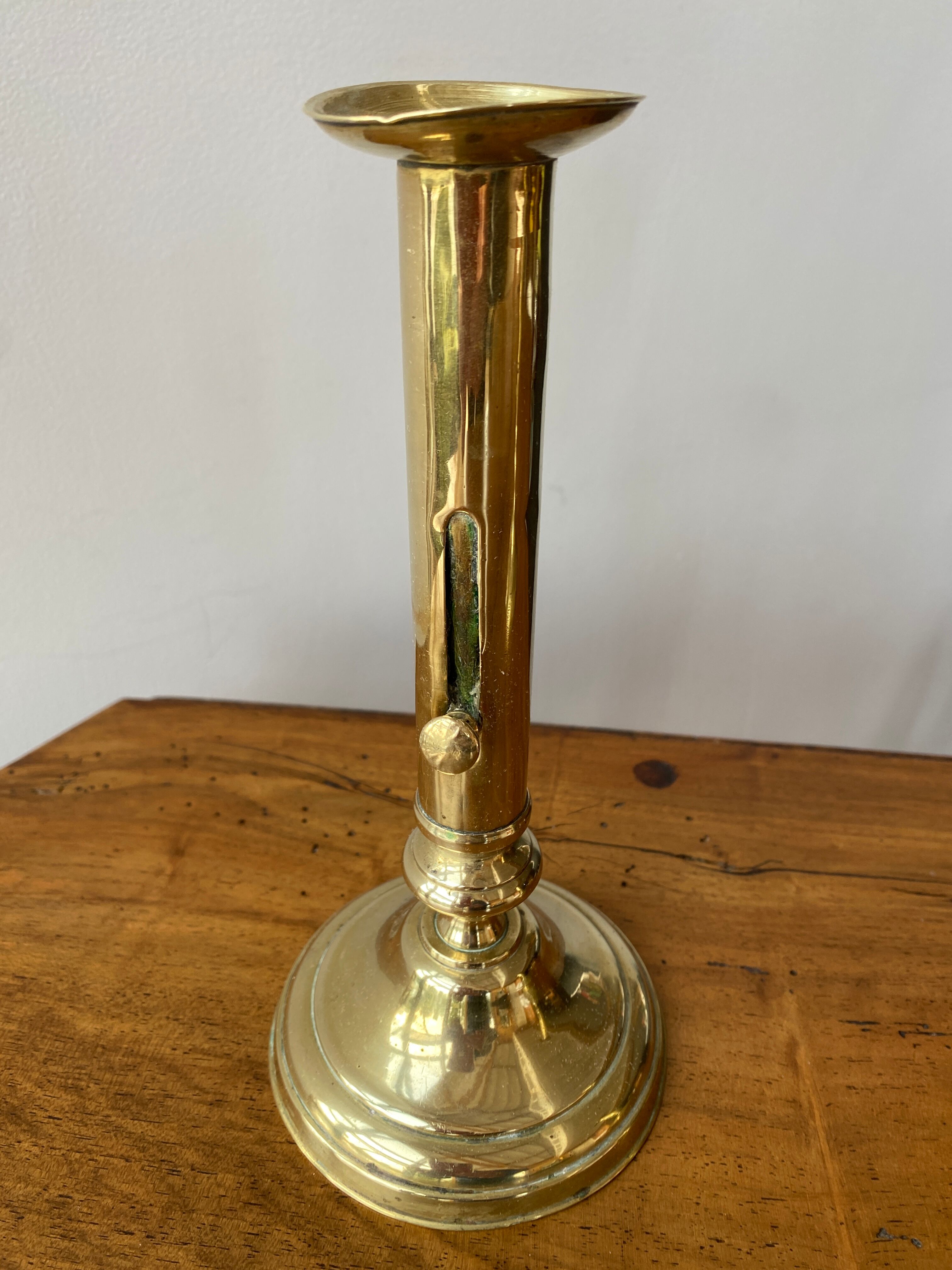 Lot of copper candlesticks