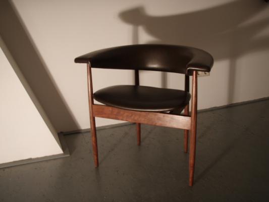 Chaise Méandre par Rudolf Wolf