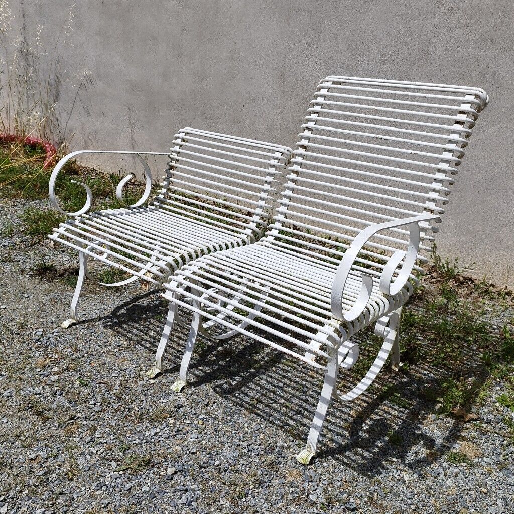Meridian wrought iron bench Arras square garden