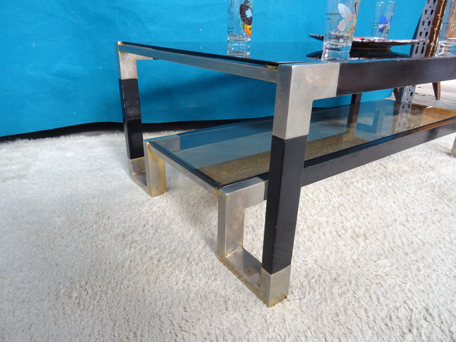 Coffee table metal smoked glasses