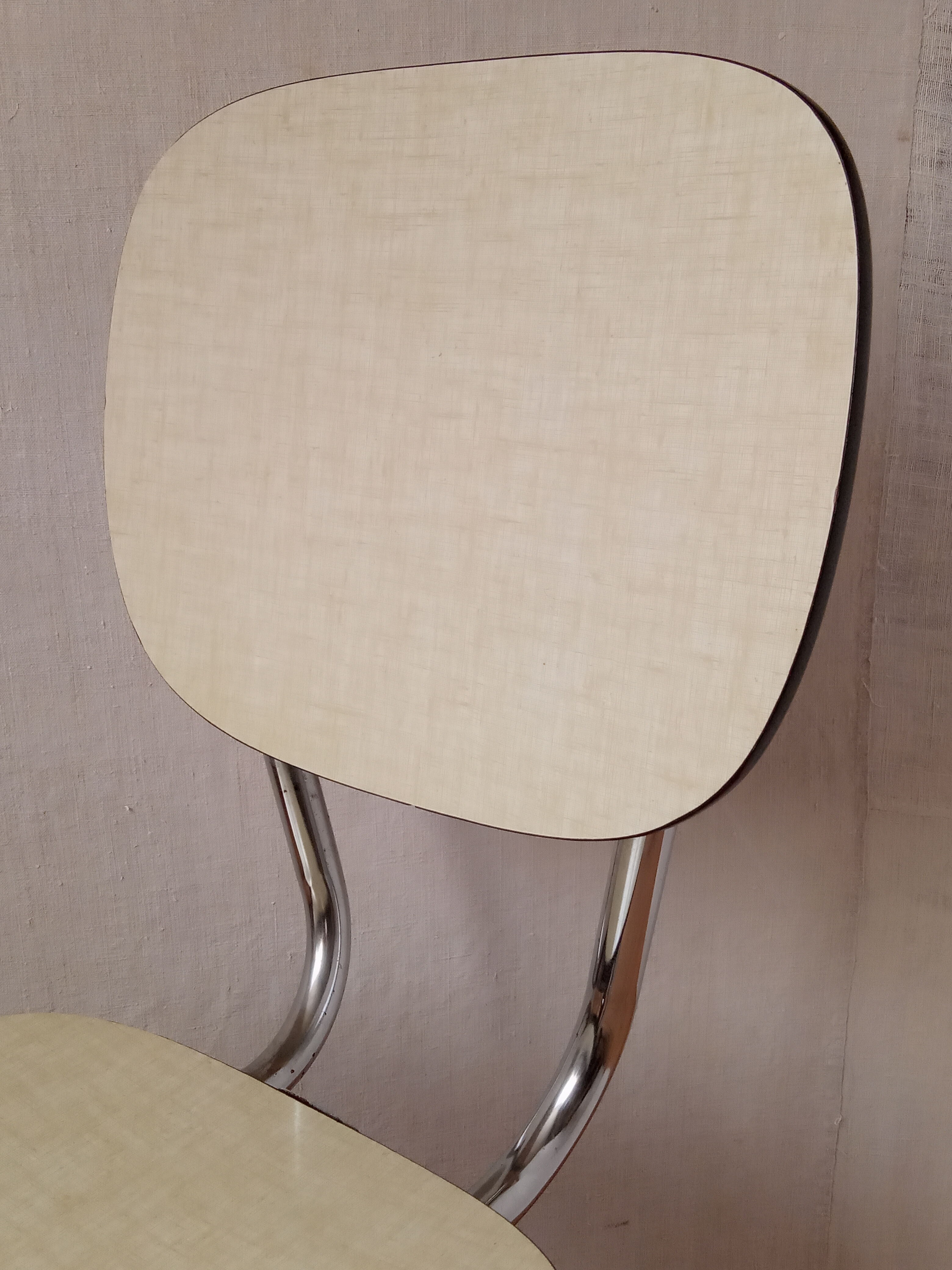 Paire de chaises en formica 1960