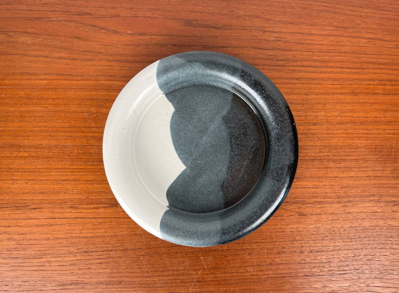 Vintage Danish pottery bowl by Aage Würtz, 1970s.