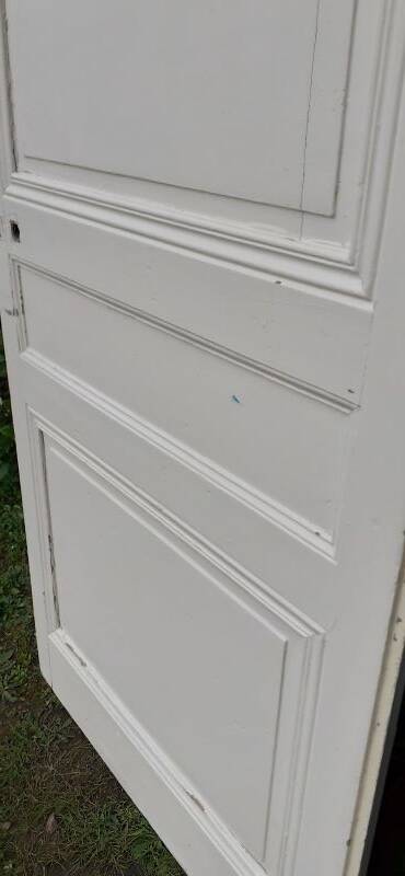 Communication door h221xL90cm old paneled, molded, interior
